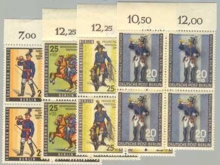 Berlin,alle vier Postillione Mi.120,131,158und176 **Viererblock mit Oberrand Katalog wert über 120,00?